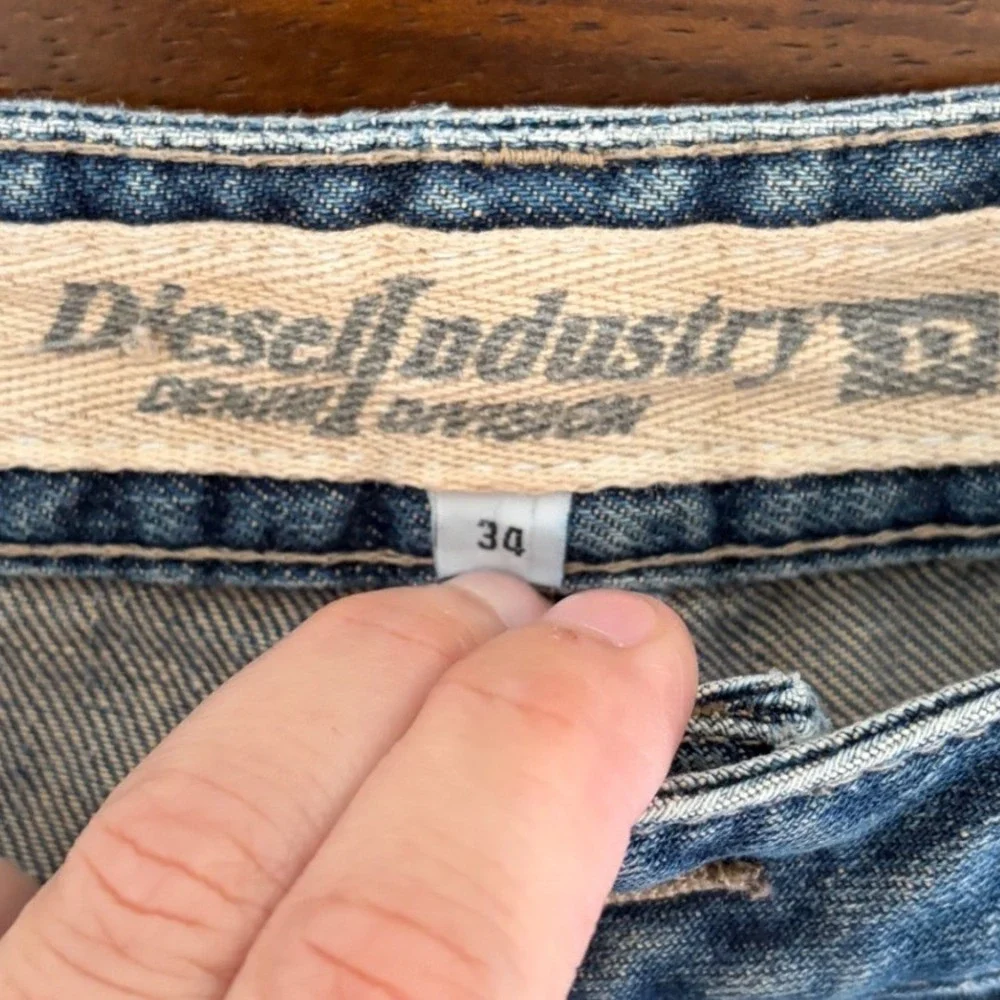 Diesel Industry Denim Made in Italy Men's Size 34x32‎